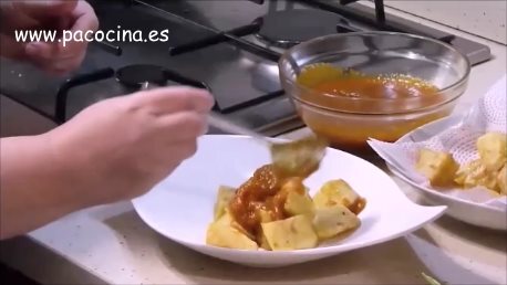 Patatas bravas napar