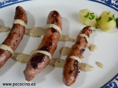 Salchichas en salsa de pimienta Salchichas en salsa de pimienta
