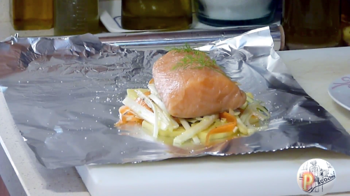 Salmón en papillote montado