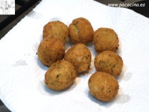 Aceitunas rellanas fritas