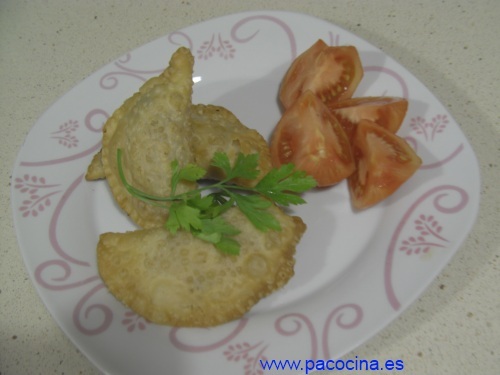 Empanadillas de gambas y champiñones