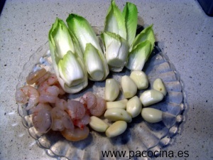 Ensalada templada de endibias y gambas ingredientes