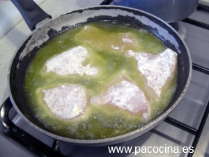 Pechugas de pollo en tomate Pechugas de pollo en tomate