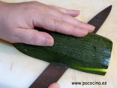 Lasaña de verduras cortar calabacín Lasaña de verduras cortr calabacín