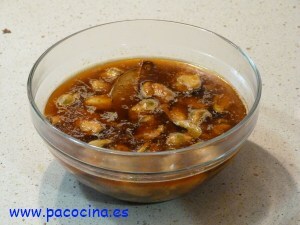 Mejillones en escabeche Mejillones en escabeche