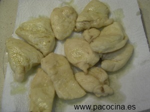 Pechugas de pollo en tomate Pechugas de pollo en tomate